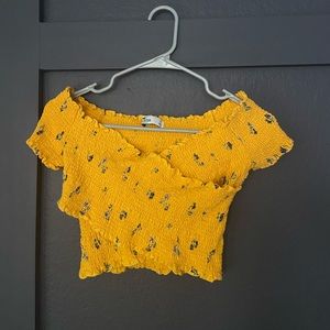 Hollister Crop Top